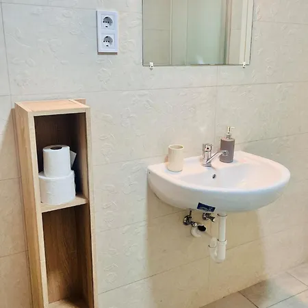 Benemi Near Center *